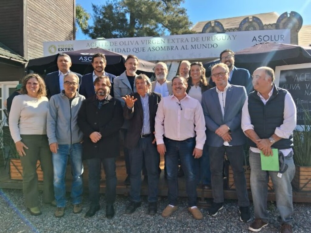 Bagé divulga Seminário Binacional de Olivicultura em Montevidéu