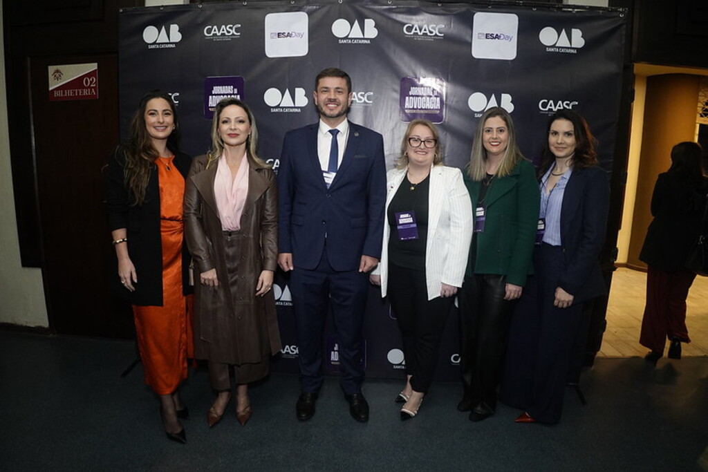 Jornadas da Advocacia da OAB/SC reúne grande público e promove debates de alto nível