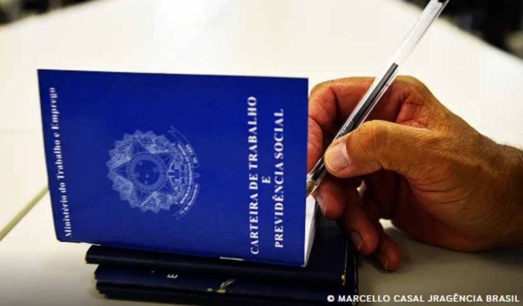 Desemprego no Brasil cai para 5,6% e atinge menor nível da série histórica