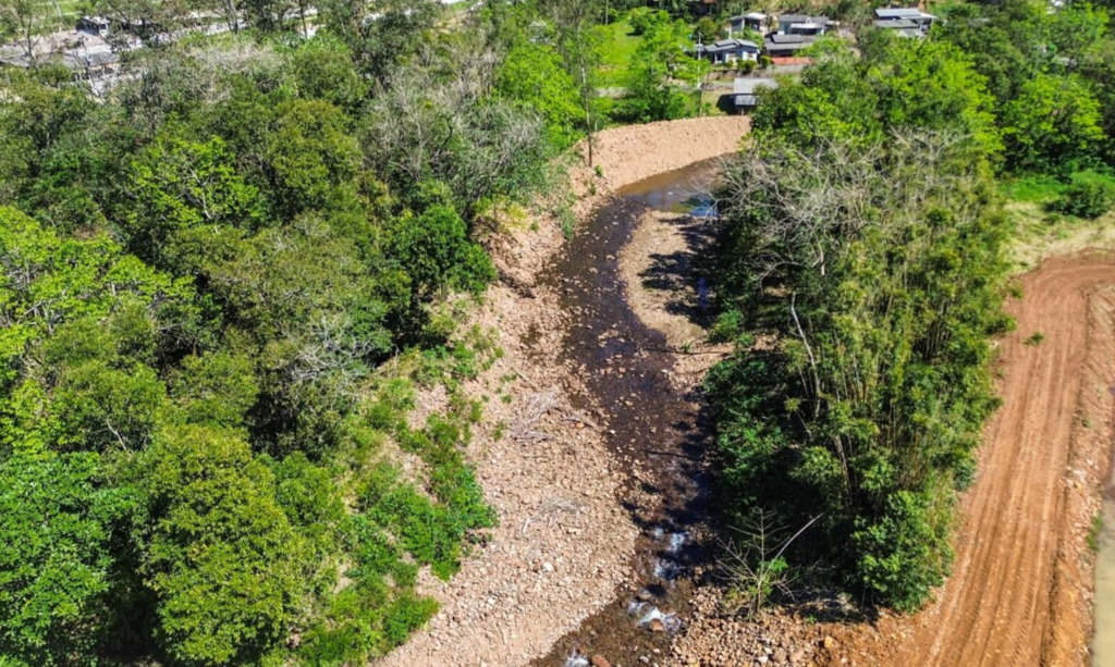 PREFEITURA DE PRAIA GRANDE CONCLUI OBRAS DE DESASSOREAMENTO NOS RIOS DO MUNICÍPIO