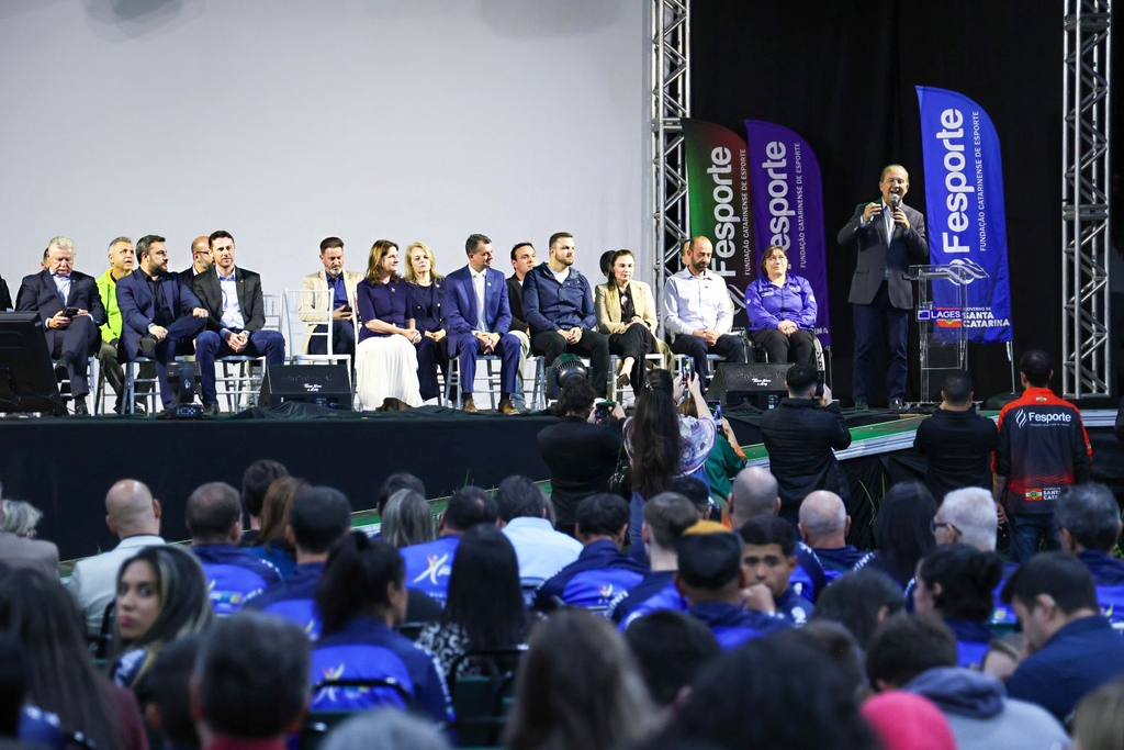 Governador participa da abertura do 18º Jogos Abertos  de Santa Catarina  em Lages