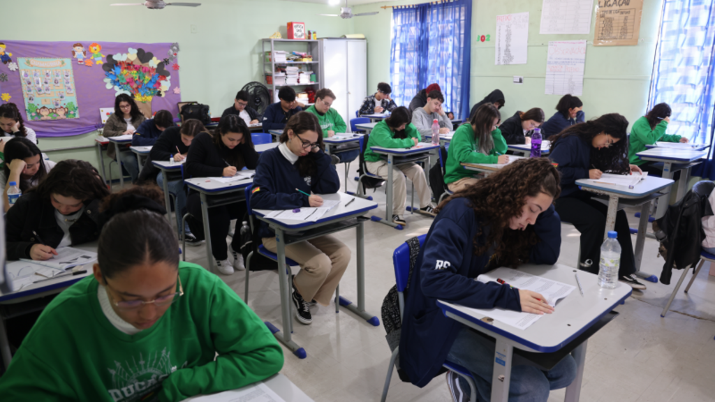 Escolas selecionadas têm até terça-feira para enviar atas de adesão