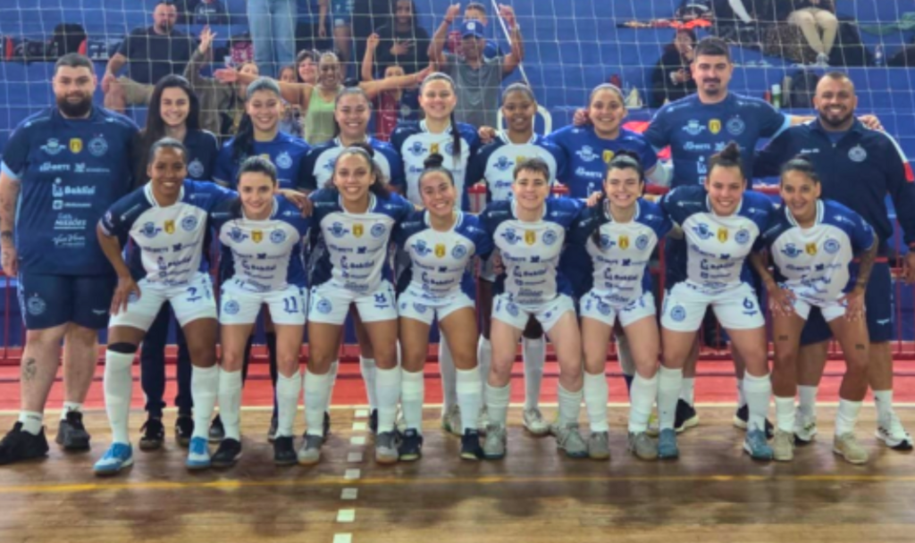 Celemaster abre semifinal em casa contra o Palestra de Erechim