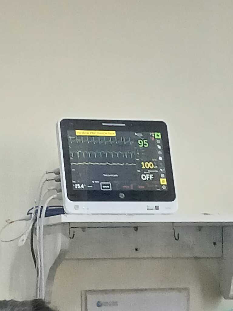 CORPO DE BOMBEIROS SALVA HOMEM COM PARADA CARDIORESPIRATÓRIA EM PASSO DE TORRES