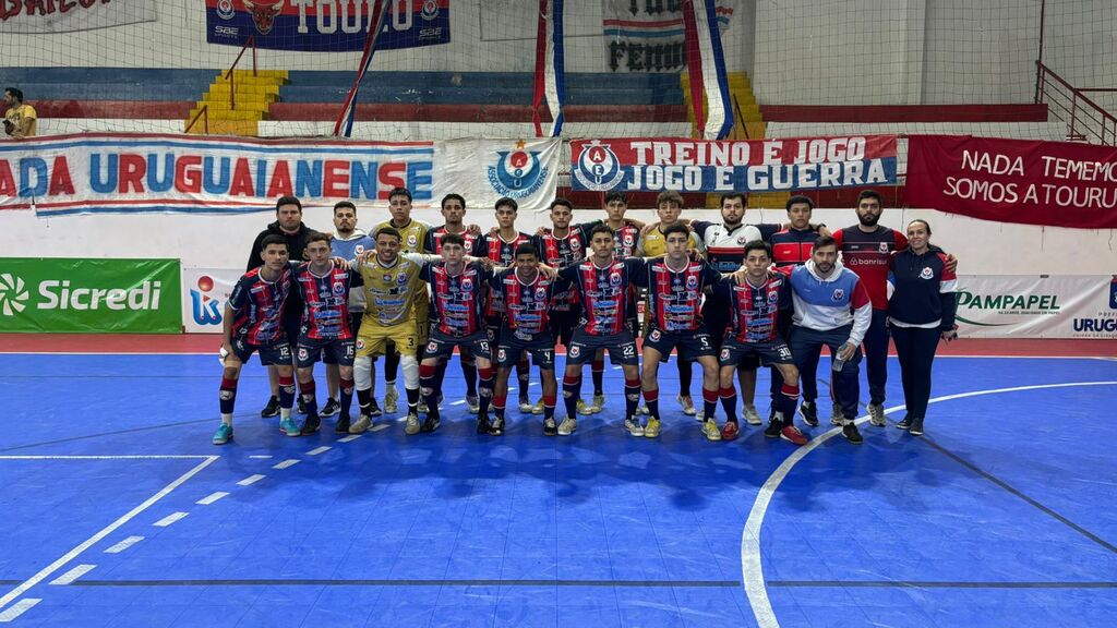AEU vence Santa Rosa e abre vantagem nas quartas de final da Liga Gaúcha