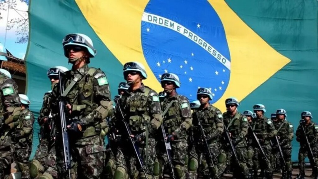 É RIDÍCULO TER SAUDADES DO GOVERNO MILITAR?
