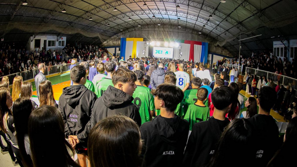 Imagem retirada do Facebook/Perfil JEIMB - Imbituba abre nesta quinta a 40ª edição dos Jogos Escolares (JEIMB)