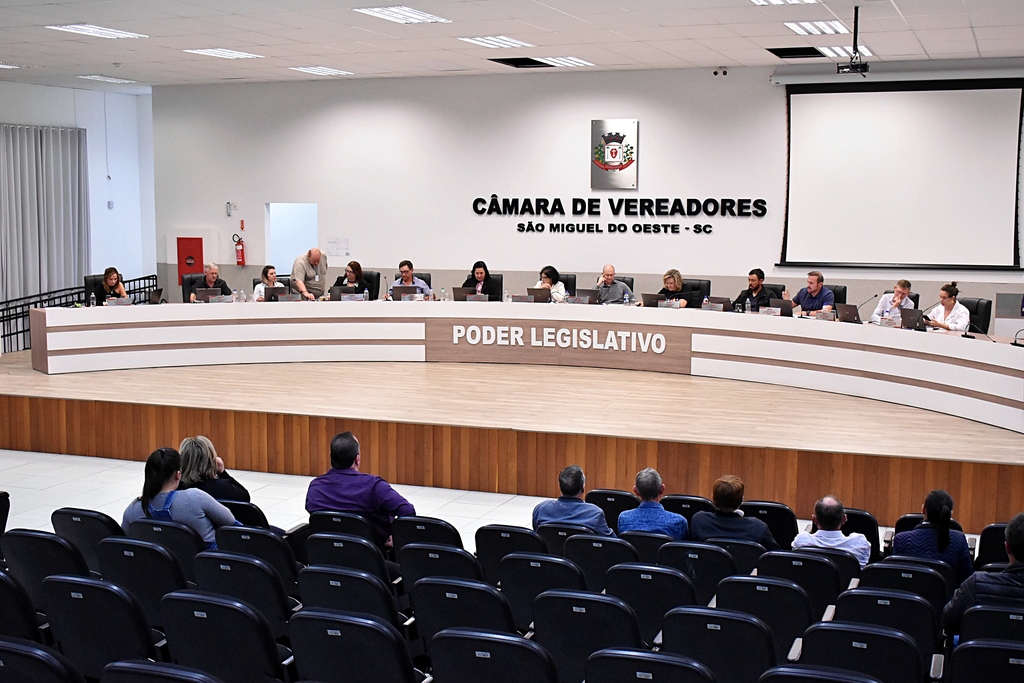 Câmara aprova parceria com a Unoesc para oferecer serviços de saúde