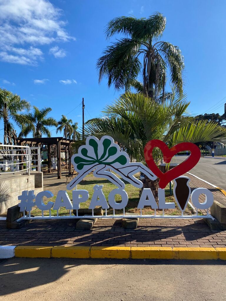 Marca turística de Capão Alto é destaque na praça central