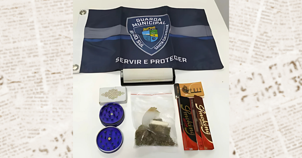Indivíduo é conduzido à delegacia por posse de drogas em Rio do Sul