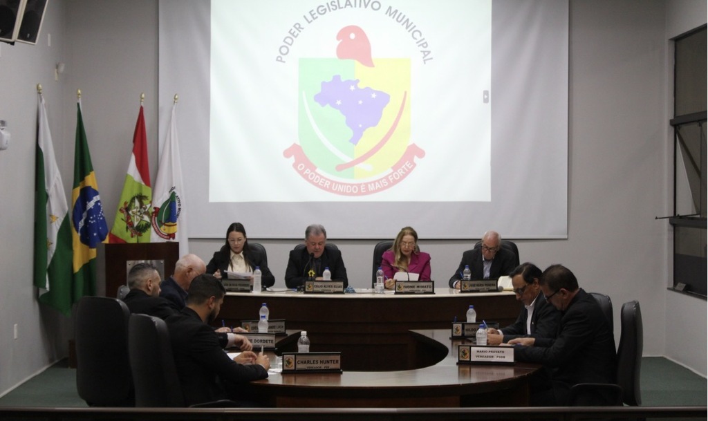 Câmara de Forquilhinha aprova medidas de incentivo econômico, infraestrutura e meio ambiente em 34ª Sessão Ordinária