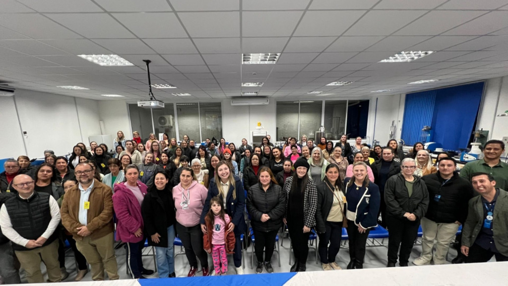 Do talento à profissão: começa em Canoinhas curso de corte e costura em tecido plano