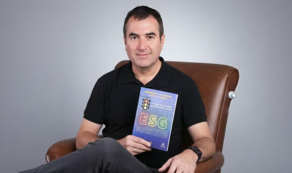 Professor da Unipampa é semifinalista do Prêmio Jabuti