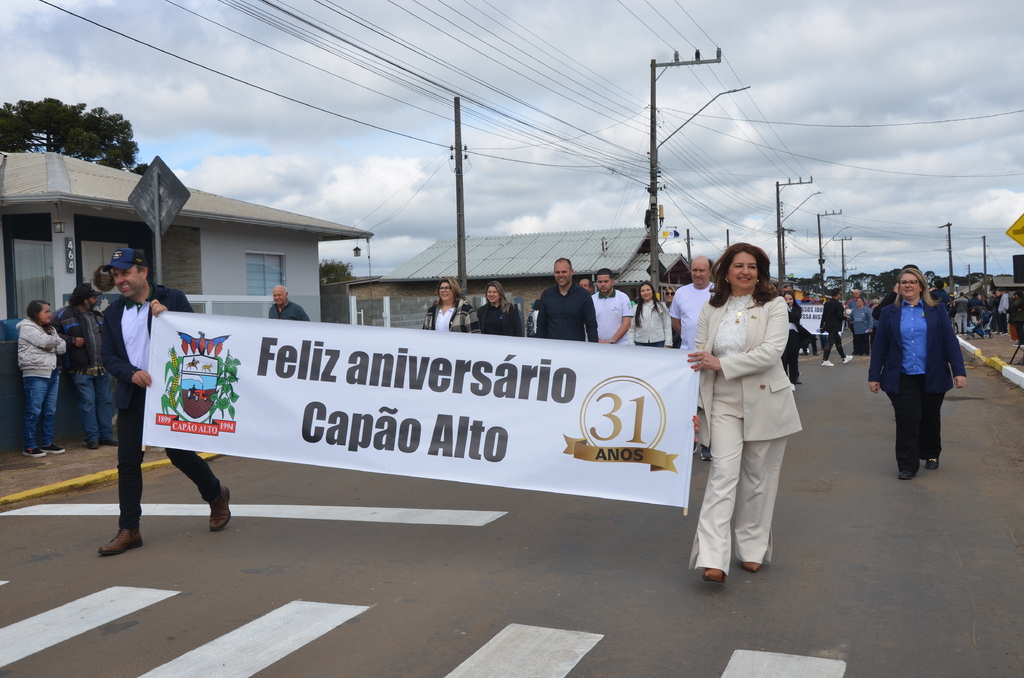 Capão Alto realizou desfile cívico e comemorações dos 31 anos de emancipação