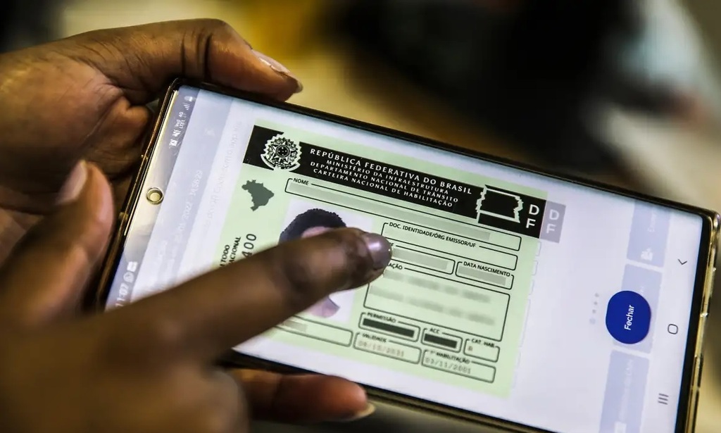 Aberta consulta pública sobre fim da obrigatoriedade de autoescolas