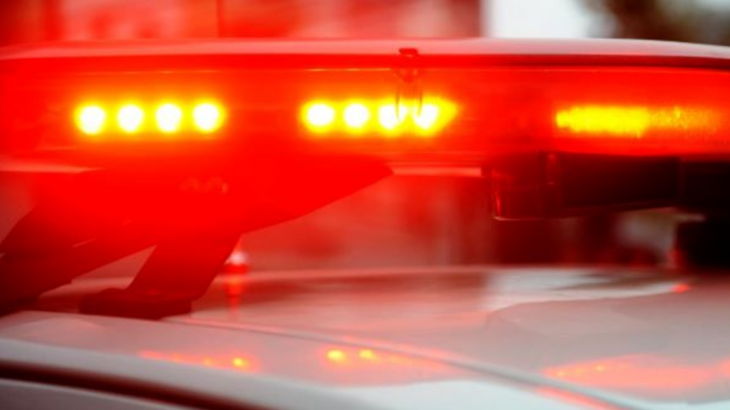 Mulher é flagrada furtando produtos em loja e acaba detida pela Polícia Militar