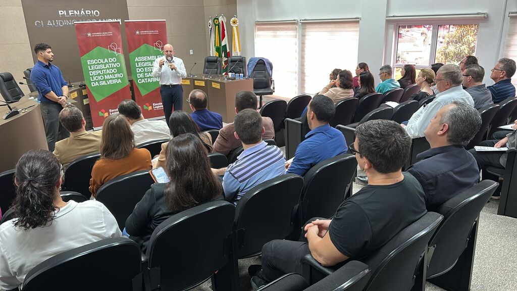  - IMAGENS DIVULGAÇÃO