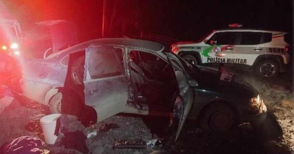 Perseguição termina com apreensão de quase 1 kg de drogas no Alto Vale