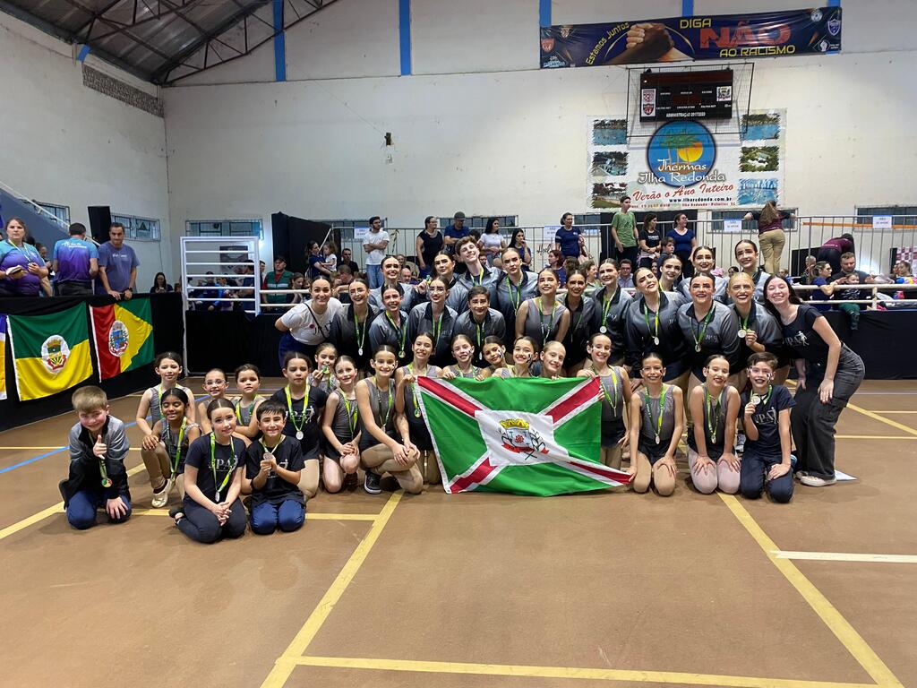 Pinhalzinho brilha na Copa Oeste com 33 pódios