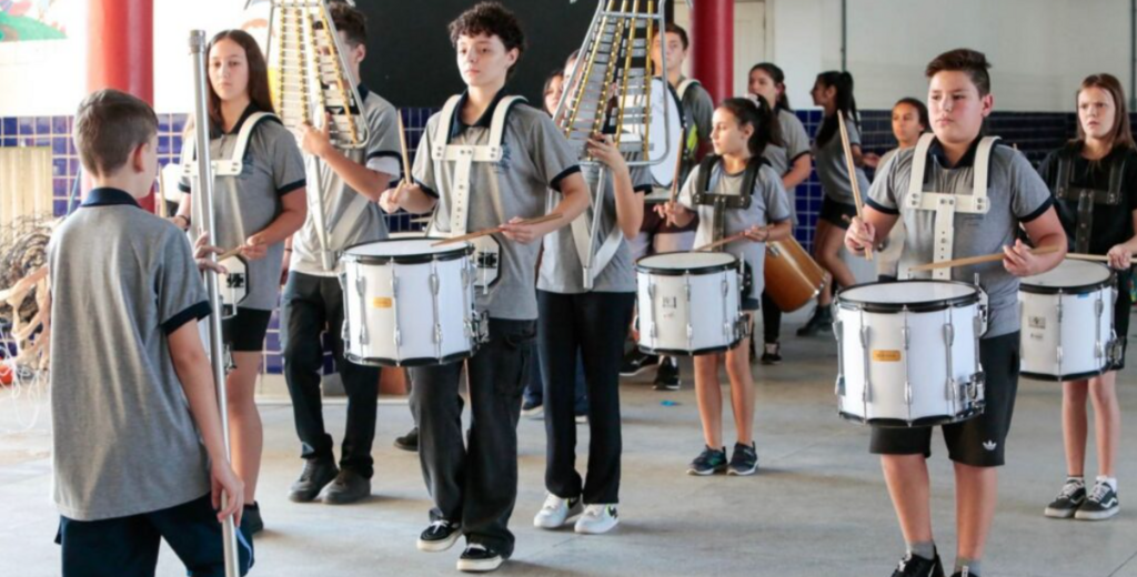Núcleo de fanfarras celebra dois anos de música e aprendizado nas escolas de Joinville