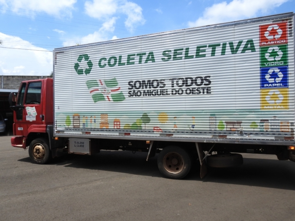 Prefeitura amplia rota da coleta de lixo reciclável nas quintas-feiras