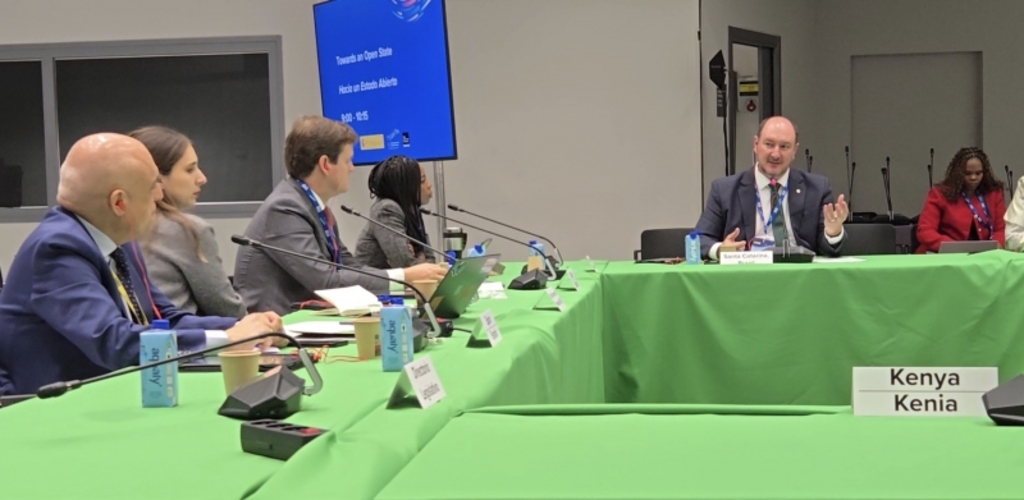 Deputado Mauro De Nadal apresenta modelo de Parlamento participativo na Espanha