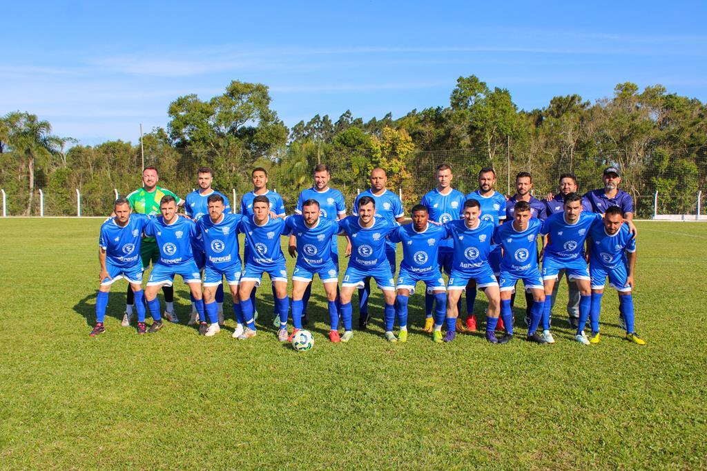 VILA CONCEIÇÃO LIDERA O CAMPEONATO MUNICIPAL DE FUTEBOL