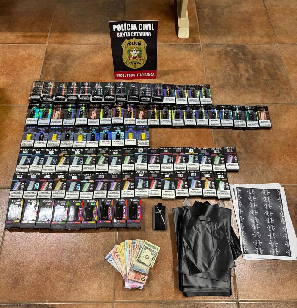 Polícia Civil de Itapiranga efetua prisão em flagrante e coíbe venda ilegal de cigarros eletrônicos na véspera da Oktoberfest