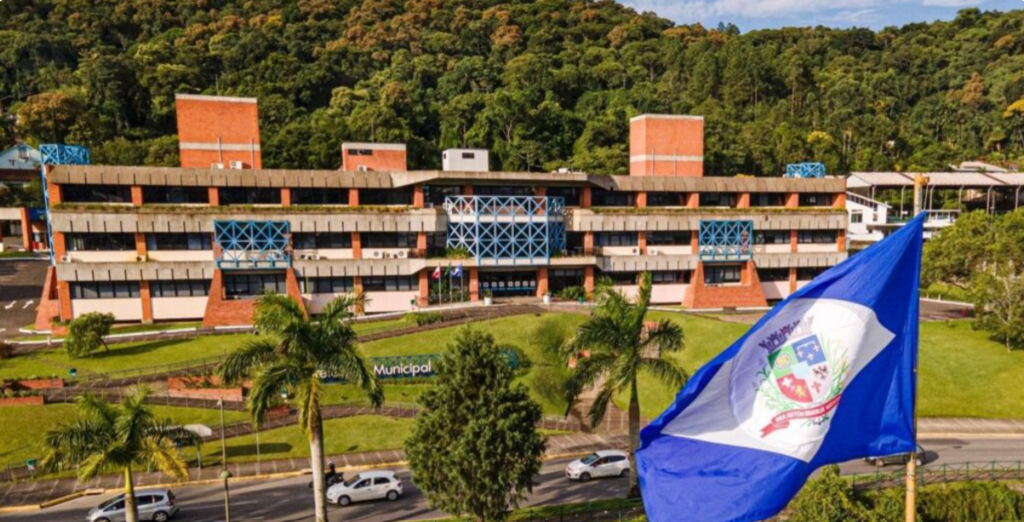 Prefeitura de Joinville abre novo Processo Seletivo Simplificado com vagas para níveis médio e superior