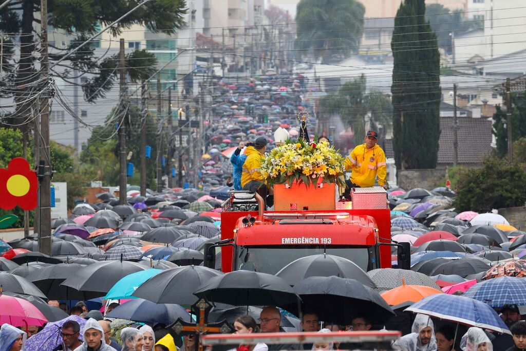 Governador Jorginho Mello participa da 48ª Romaria em Honra a Nossa Senhora Aparecida  Subtítulo: