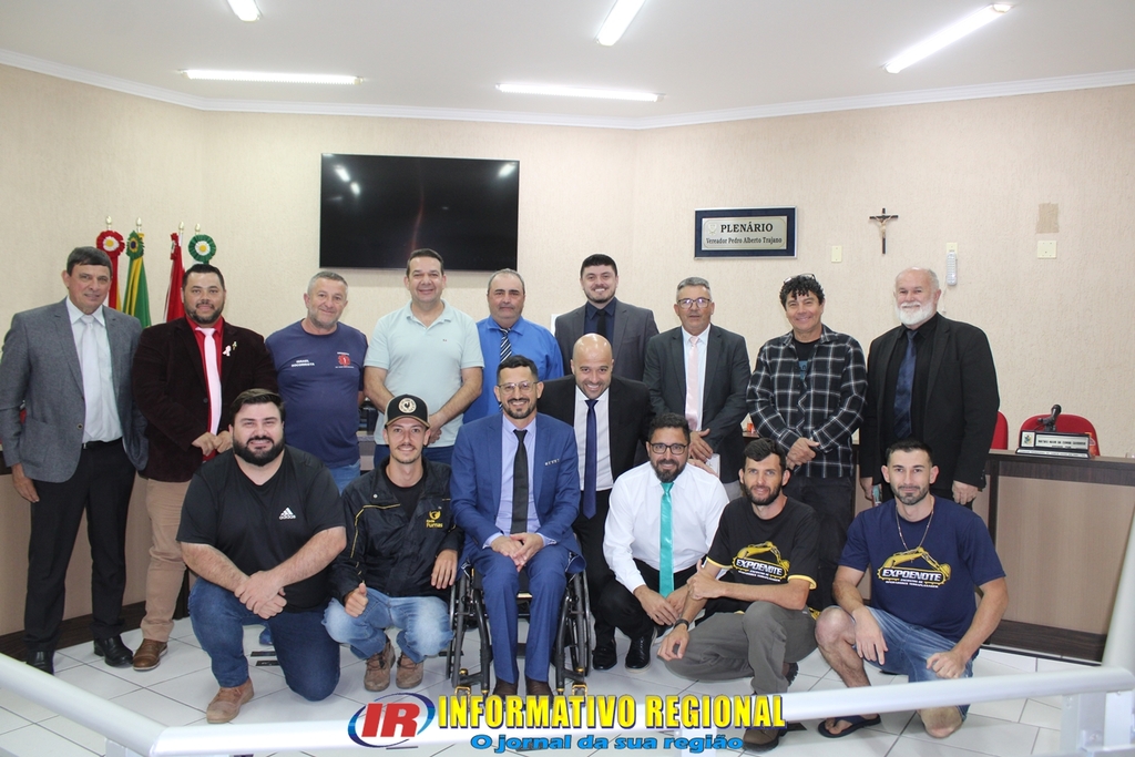 ALEX BIANCHIN EM NOME DA COMISSÃO ORGANIZADORA CONVIDA NA CÂMARA DE SANTA ROSA DO SUL PARA A 4ª EXPOENOTE