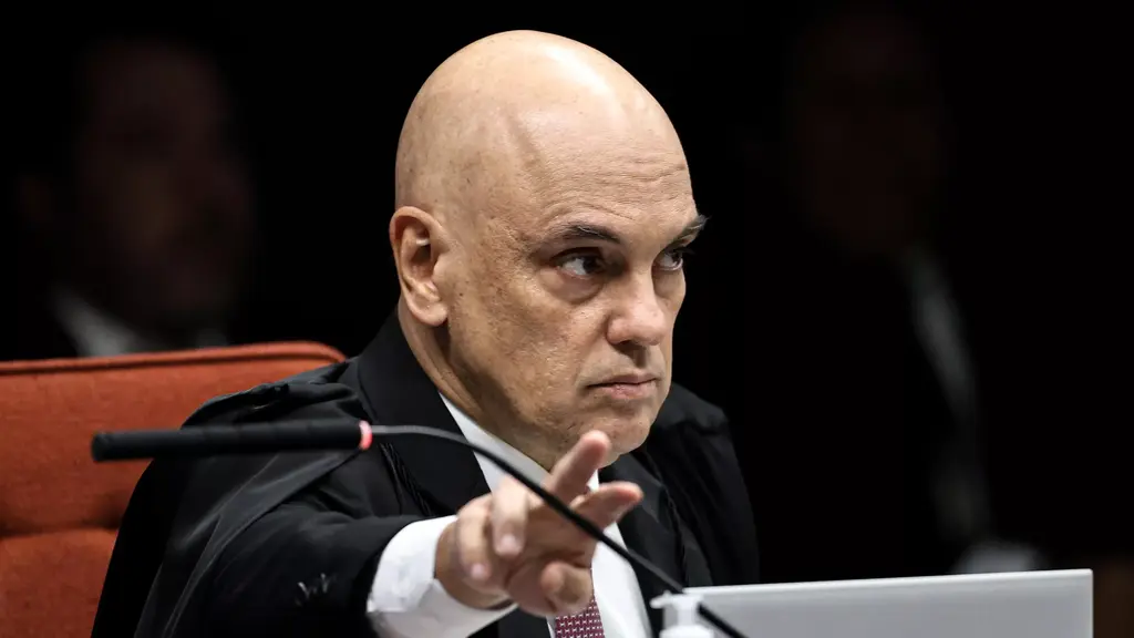 Moraes manda soltar réu do 8 de janeiro