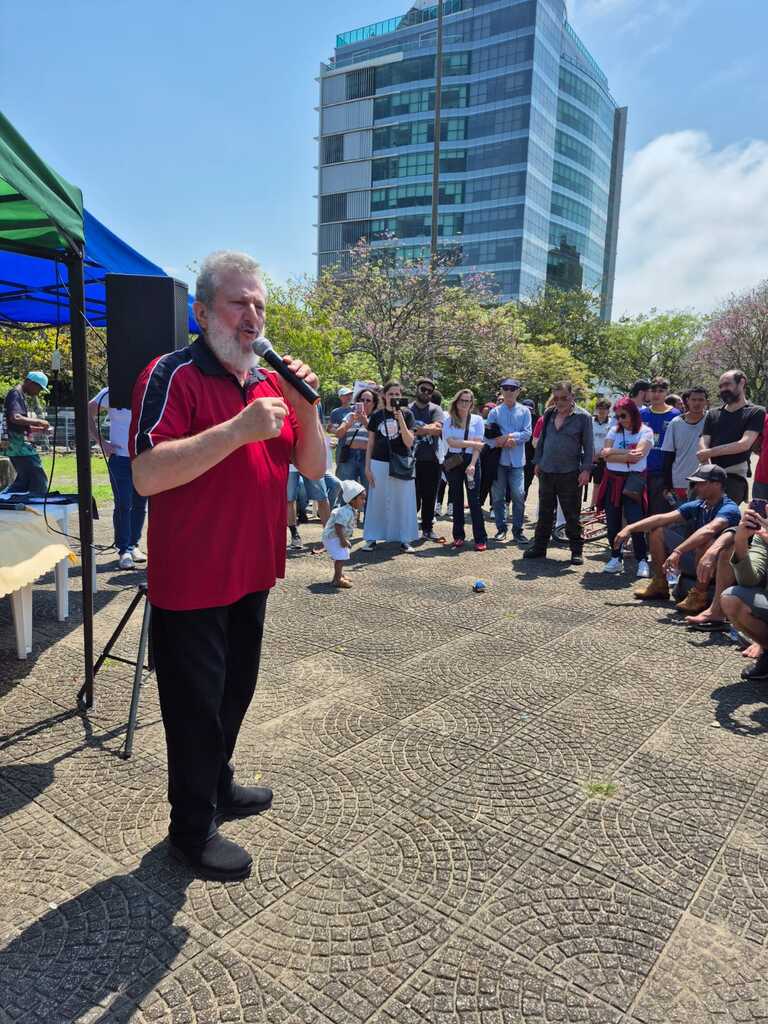 Padre Vilson Groh e pesquisadores participam na Alesc de debate sobre Moradia e Dignidade