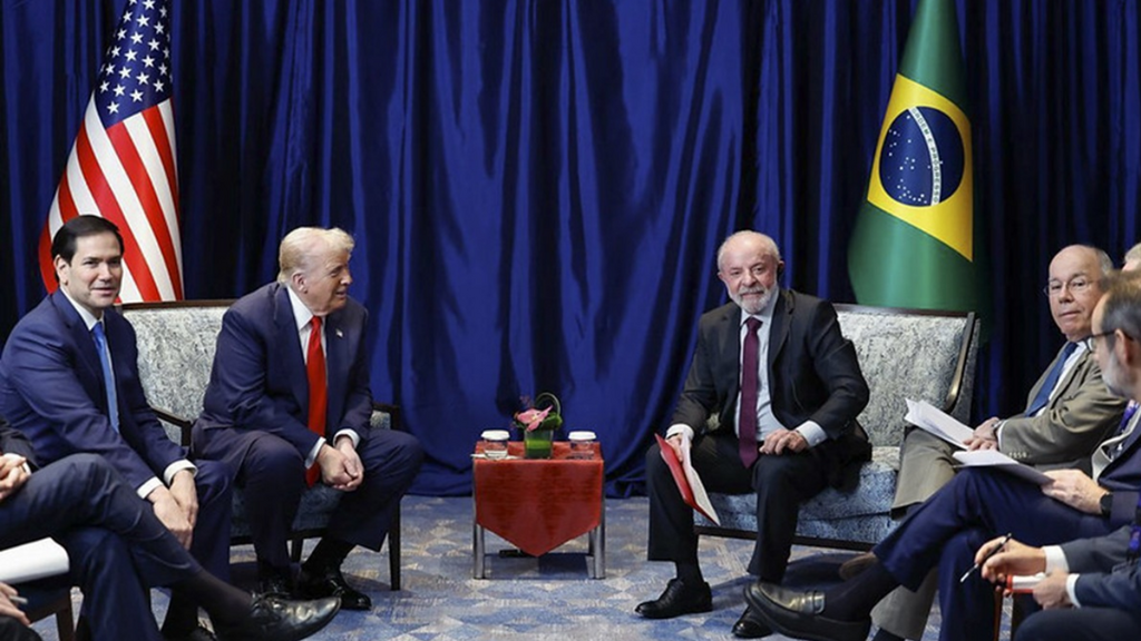 Primeira rodada de negociações do “tarifaço” termina sem suspensão imediata das tarifas entre Brasil e EUA