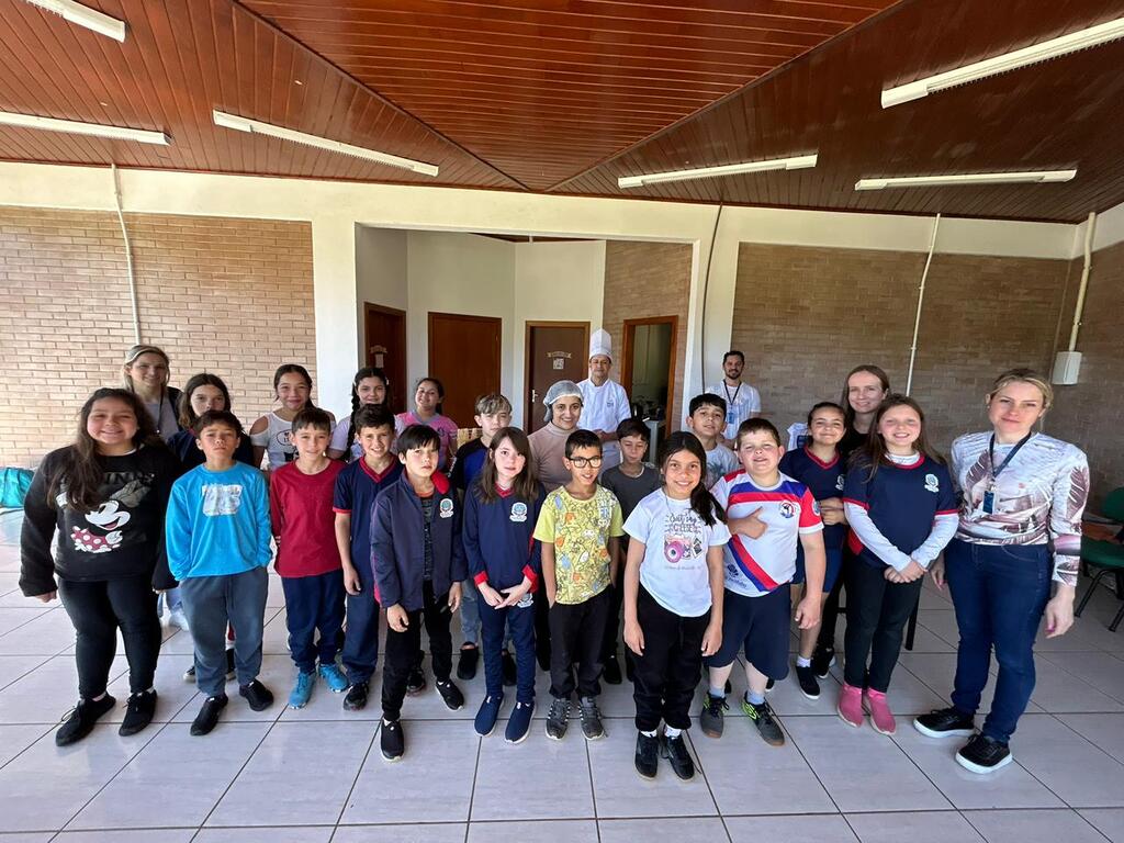 OFICINA KIDS: SABORES E SABERES PROMOVE APRENDIZADO E DIVERSÃO NA COZINHA