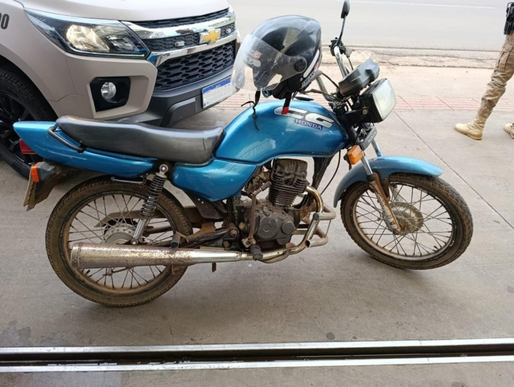 Polícia Militar recupera motocicleta furtada na região