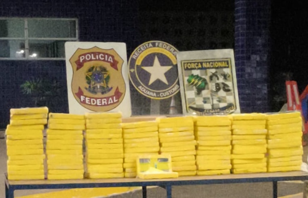 Receita Federal retém 100 kg de susbtância análoga à cocaína na Ponte Internacional da Amizade