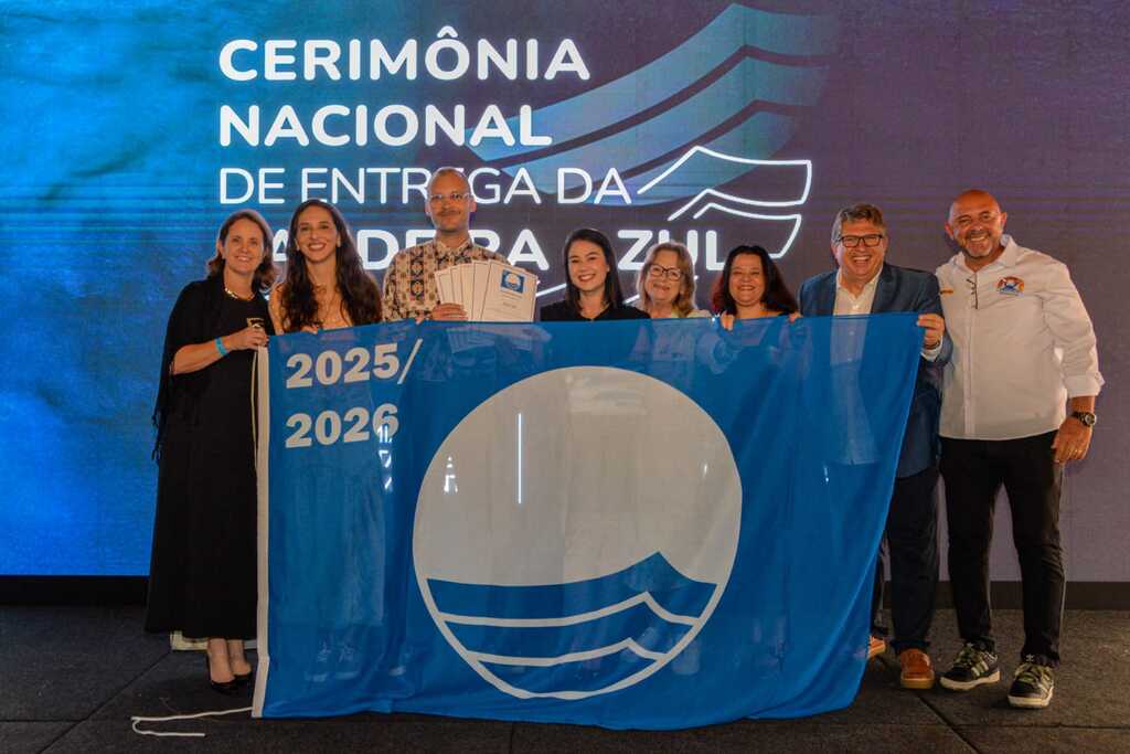 São Francisco do Sul recebe oficialmente as Bandeiras Azuis para a temporada 2025/2026