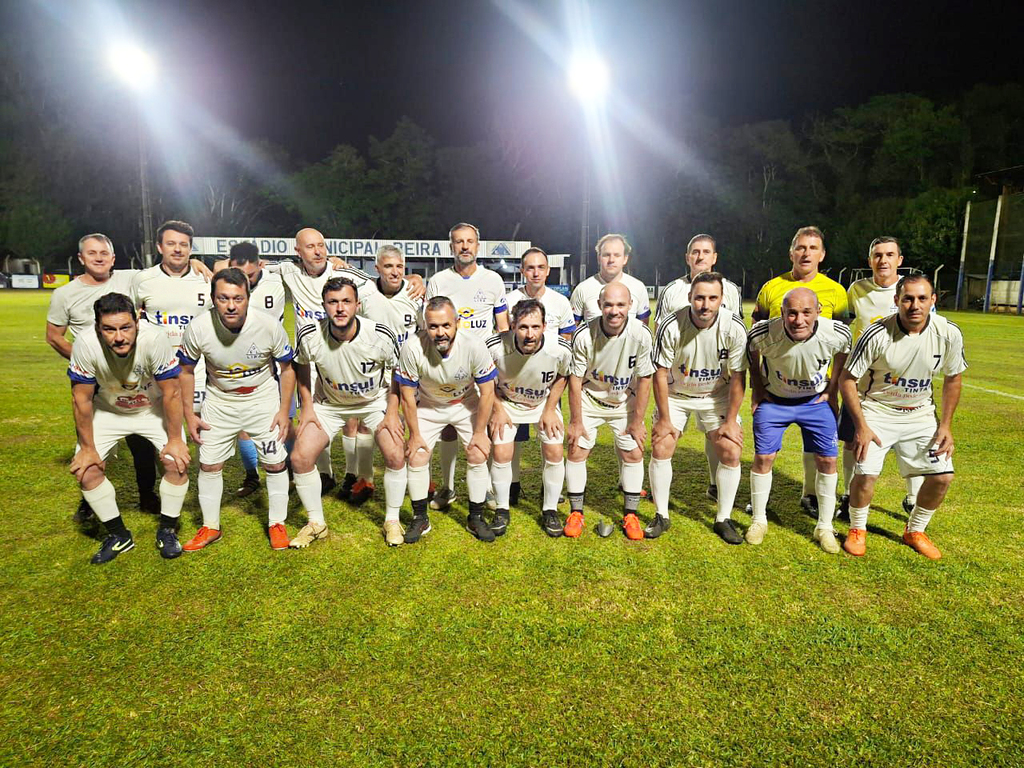 Master Capinzal joga duas vezes no final de semana