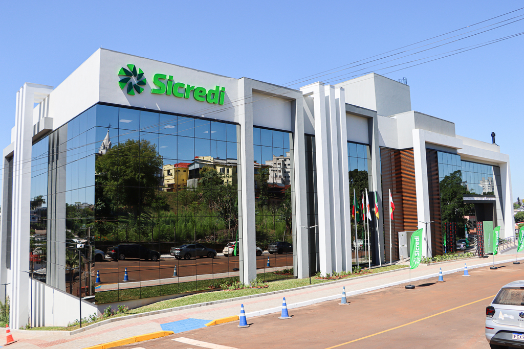 Sicredi Raízes RS/SC/MG inaugura nova Sede Administrativa