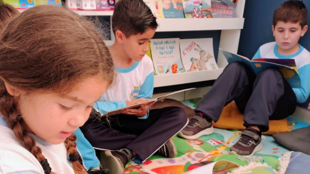 Imbituba celebra reconhecimento estadual: Escola Hermínia vence o Prêmio Lume 2025