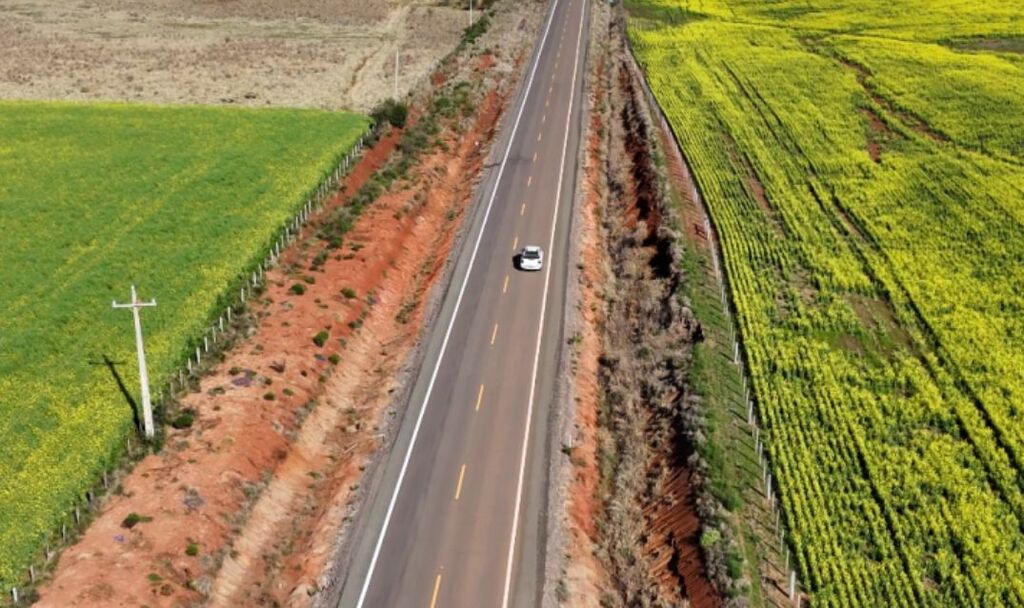 Pavimentação da ERS-566 fortalece integração e economia na Fronteira Oeste