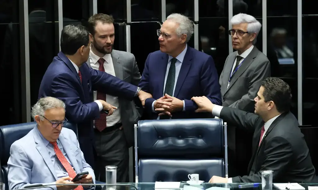 Comissão do Senado aprova isenção do IR para quem ganha até RS 5 mil