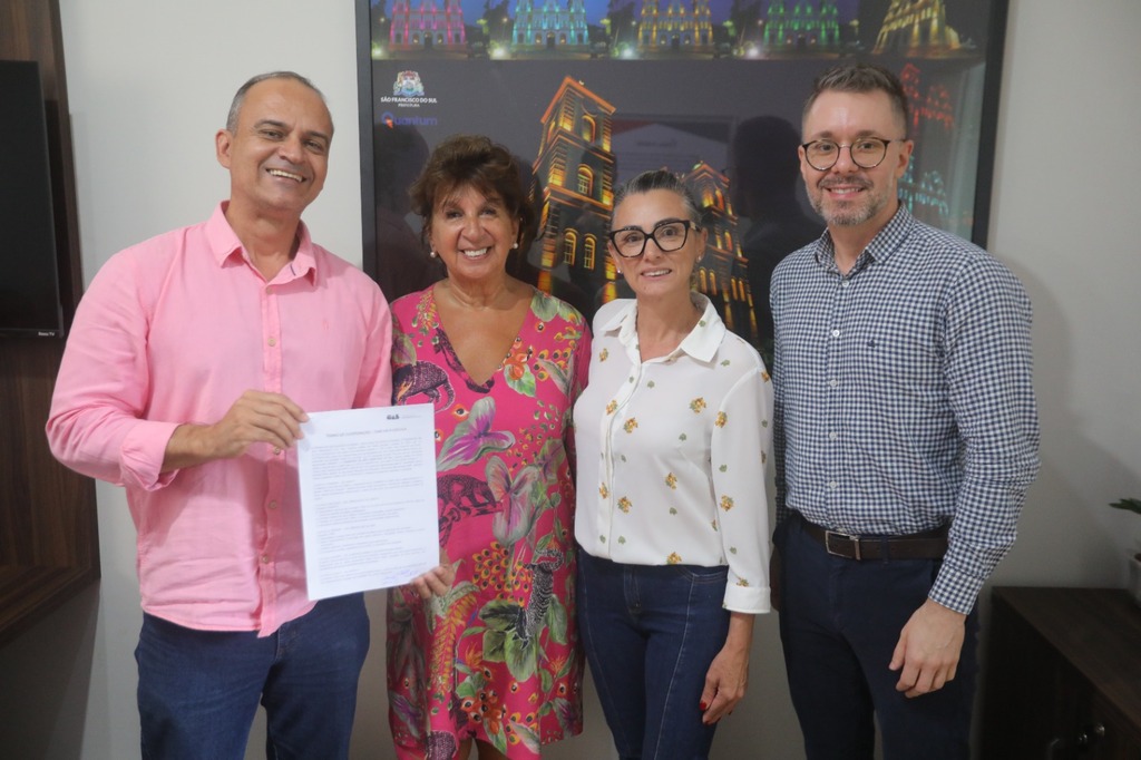 São Francisco do Sul firma parceria com a OAB para levar educação cidadã às escolas municipais