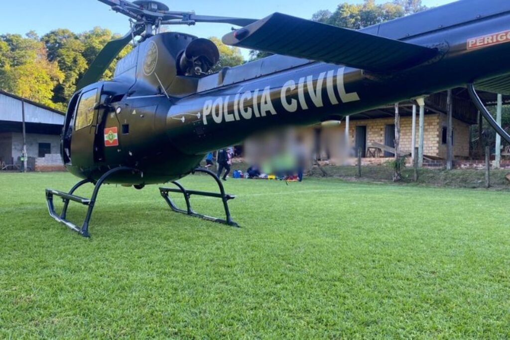 Homem tenta se desculpar após discussão e é assassinado em campo de futebol em Cordilheira Alta, SC