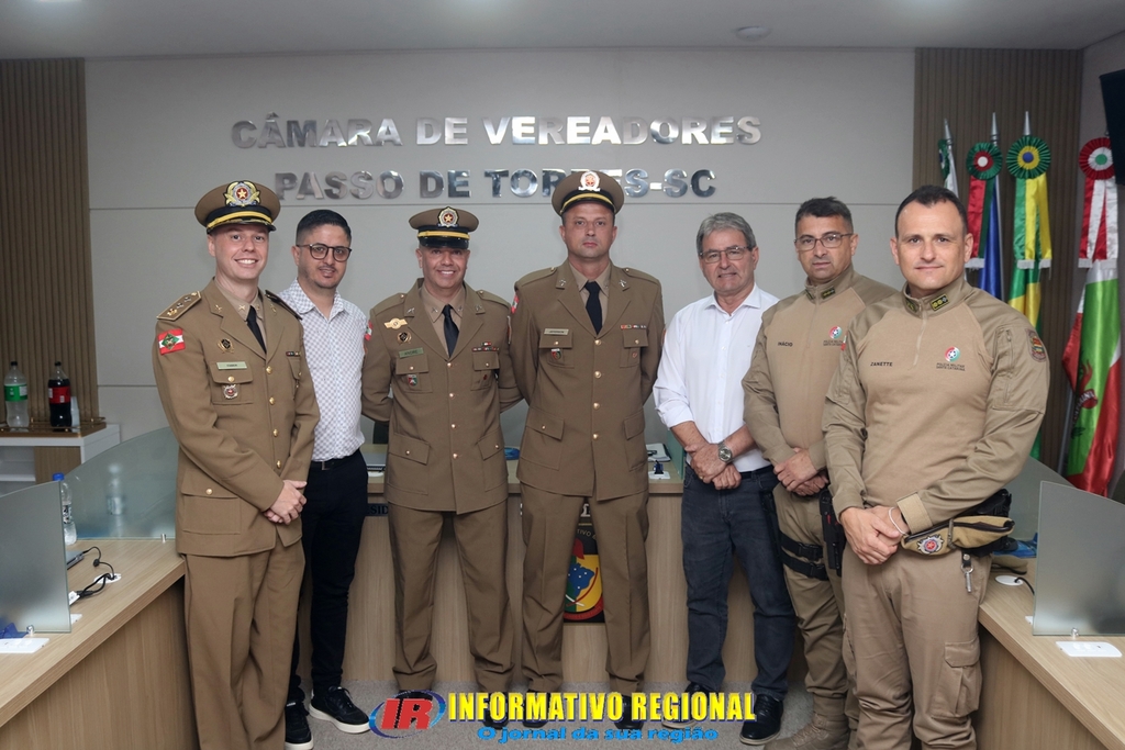 POLÍCIA MILITAR REALIZA SOLENIDADE DE PASSAGEM DE COMANDO DO GRUPAMENTO DE PASSO DE TORRES