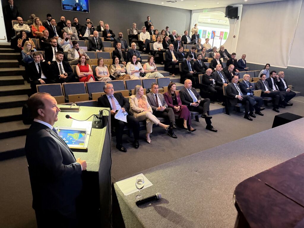Governo de SC e Fiesc promovem encontro em Buenos Aires para fortalecer exportações