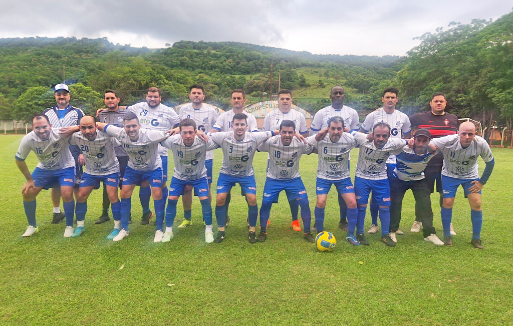 MASTER CAPINZAL VENCE REGADALLI DE VIDEIRA NO ESTÁDIO DA BAIXADA RUBRA.
