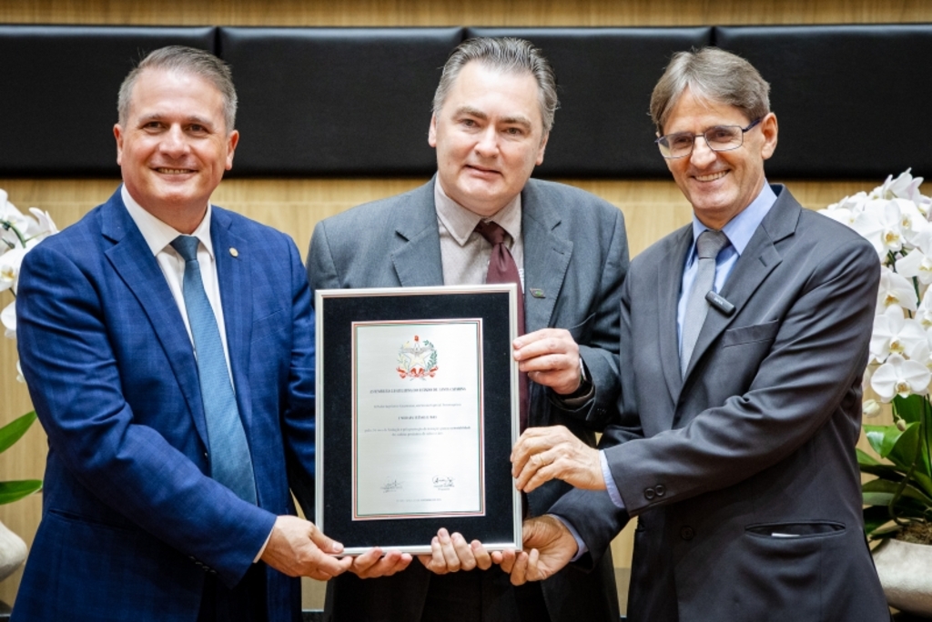 Sessão especial celebra os 50 anos da Embrapa Suínos e Aves