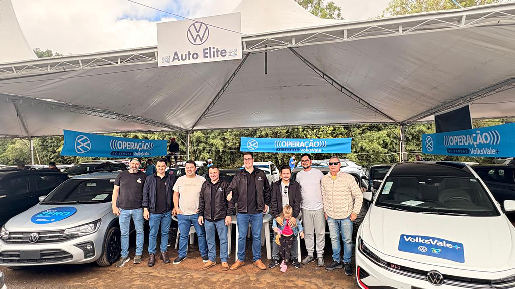 Vice-prefeito Tiago prestigia o 1º Feirão de Veículos de Capinzal